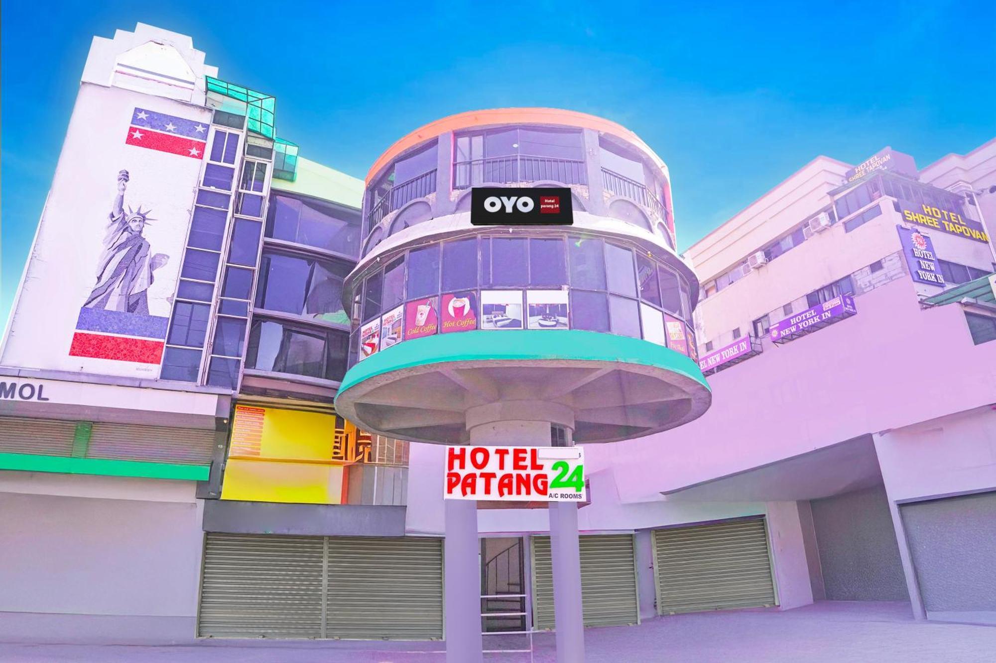 Hotel O Patang 24 Ahmedabad Buitenkant foto